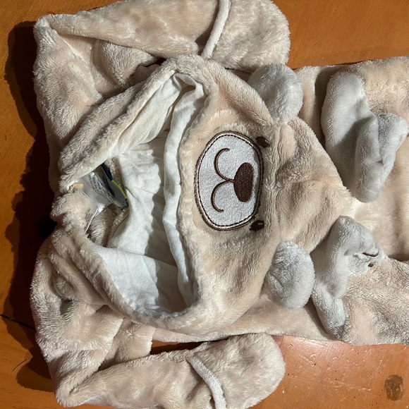 Onesies 0 to  3 moths infant set of two. Winter warmth full body cover hoodie - Picture 12 of 13